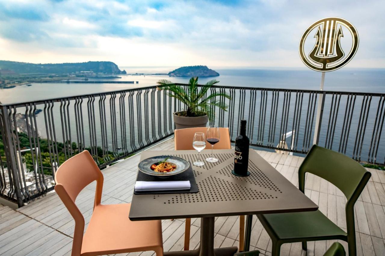 Grand Hotel Serapide Поцуоли Екстериор снимка