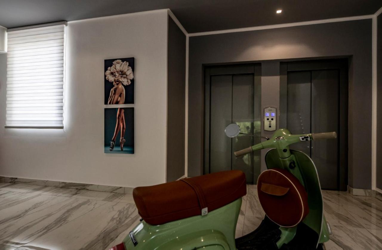 Grand Hotel Serapide Поцуоли Екстериор снимка