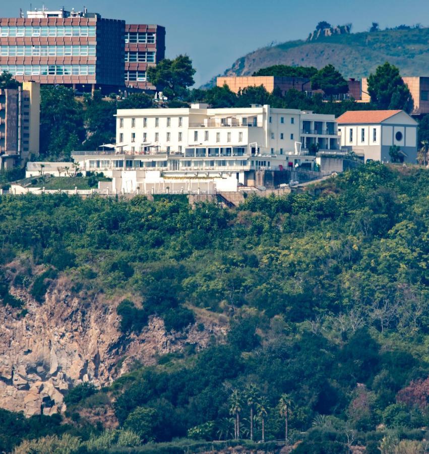 Grand Hotel Serapide Поцуоли Екстериор снимка