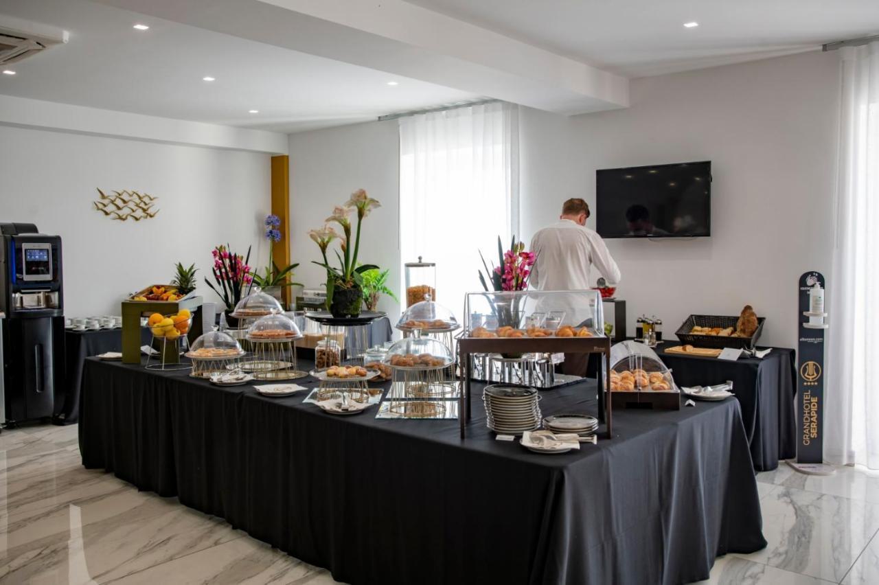 Grand Hotel Serapide Поцуоли Екстериор снимка